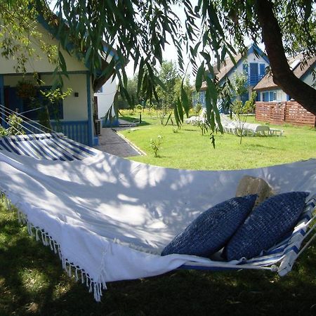 Casa Dintre Salcii Hotel Uzlina Eksteriør billede